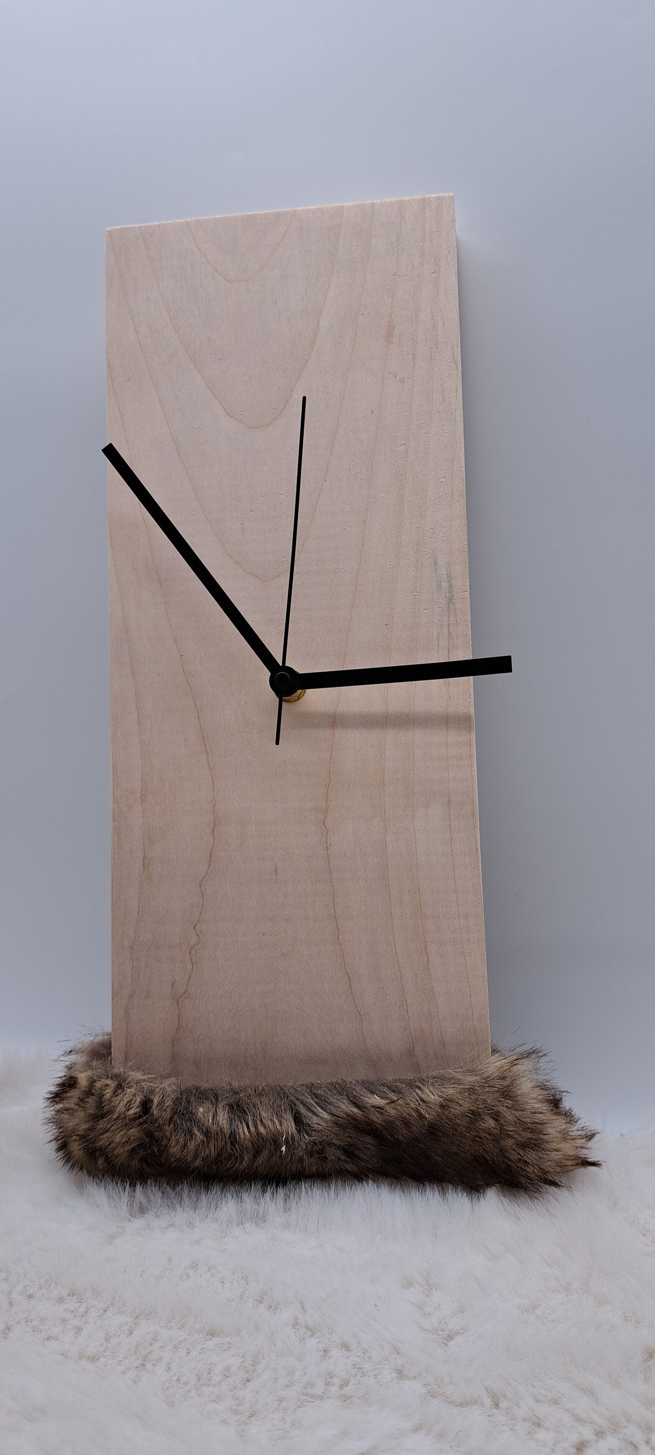 Holzhr made of maple wood wall clock made of wood watch made of wood wall clock without decoration