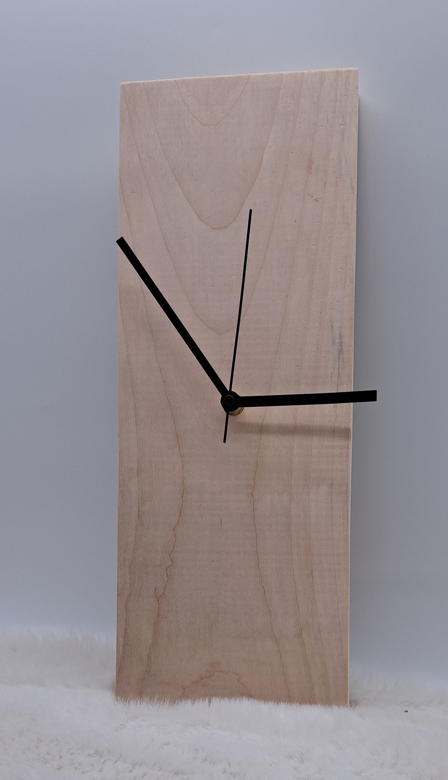 Holzhr made of maple wood wall clock made of wood watch made of wood wall clock without decoration
