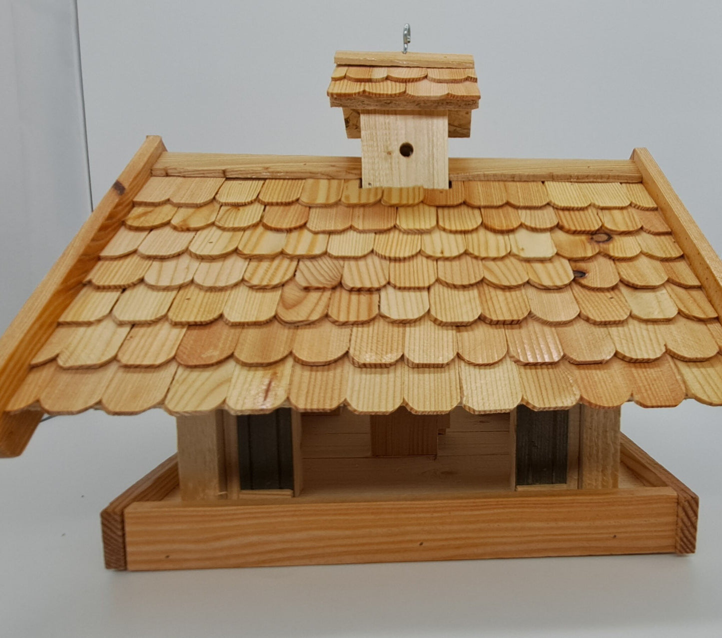 XXL bird house feeding house larch wood roof Almhütte with or without stands house A1