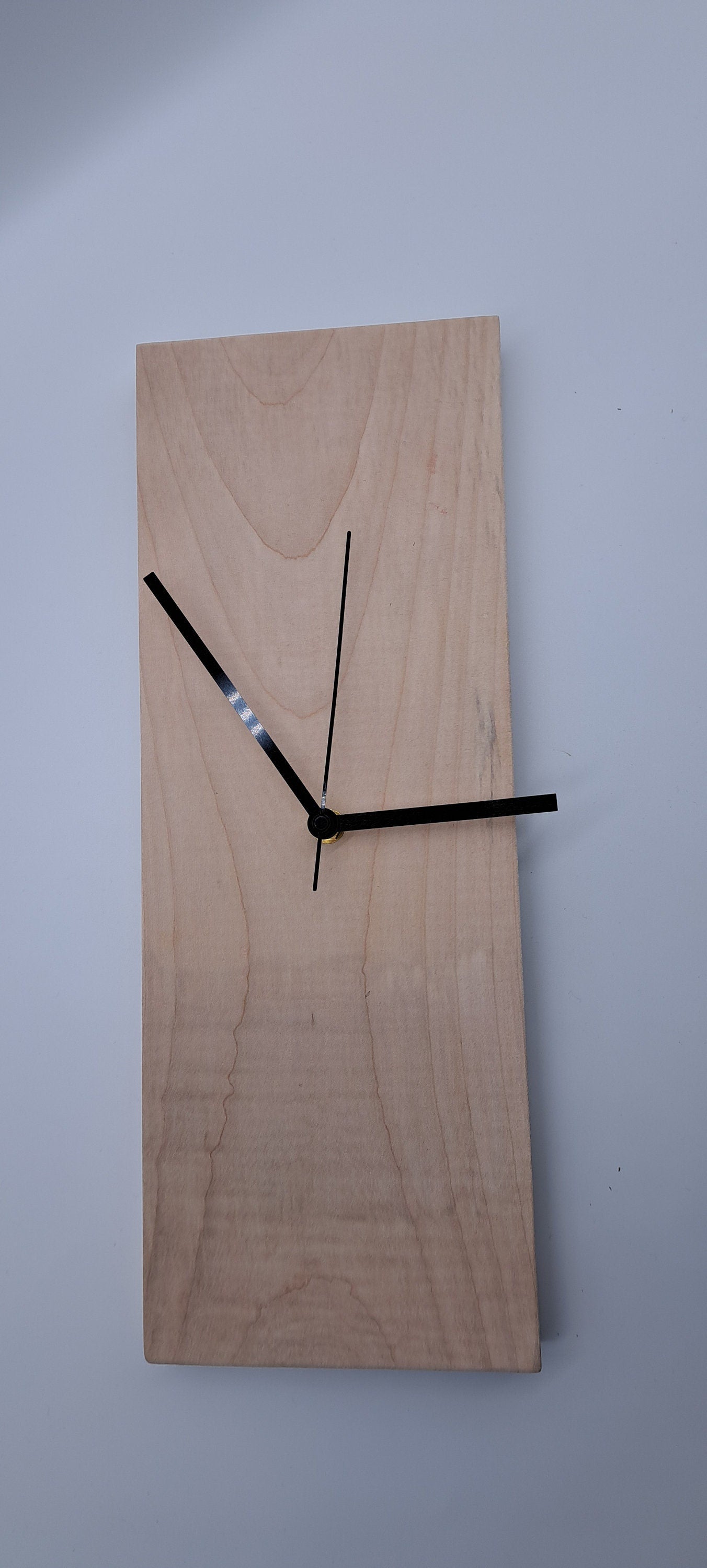 Holzhr made of maple wood wall clock made of wood watch made of wood wall clock without decoration
