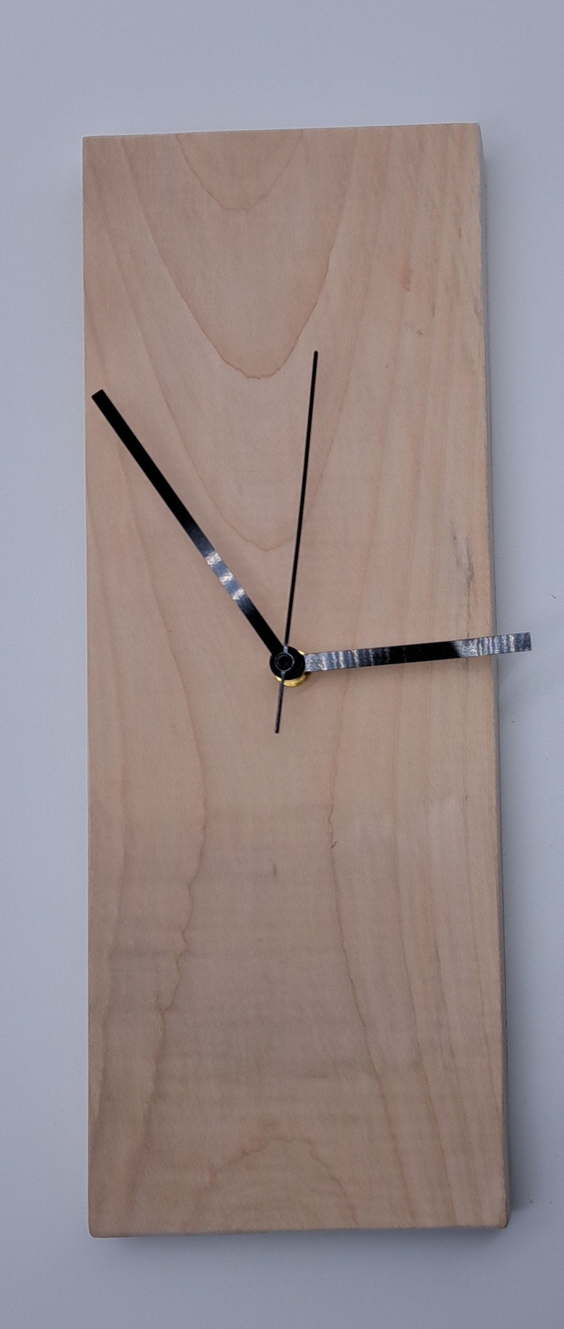 Holzhr made of maple wood wall clock made of wood watch made of wood wall clock without decoration