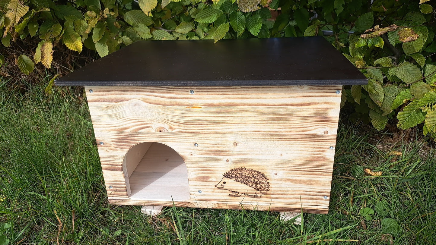 Igelhaus Igelhotel Igelhütte Futterhaus für Igel Igelfutterhaus  edel geflammt mit Boden und Rattenklappe (IGKB)